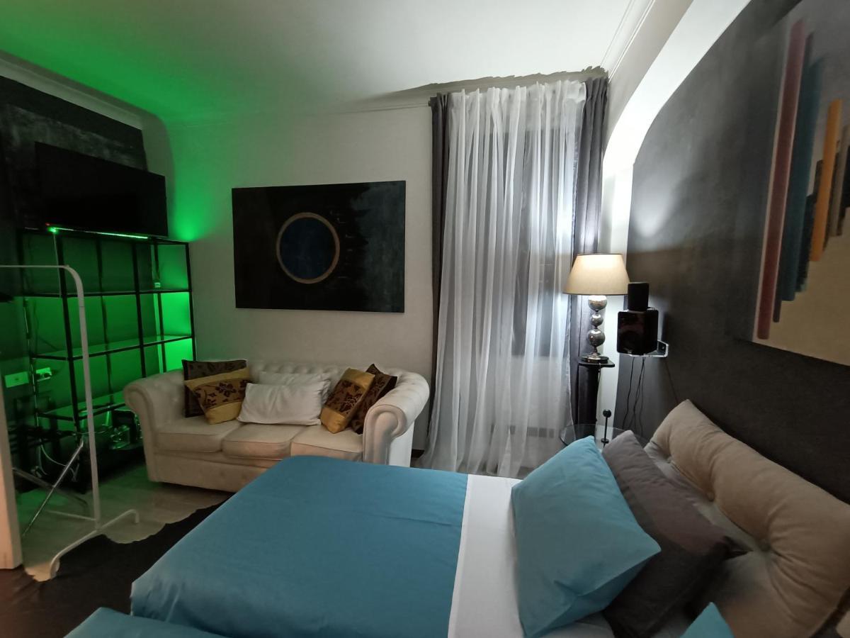 Spanish Steps Bedroom Rome Bagian luar foto