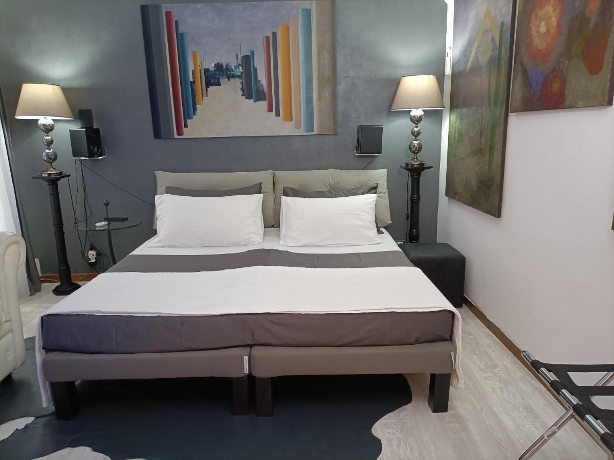 Spanish Steps Bedroom Rome Bagian luar foto